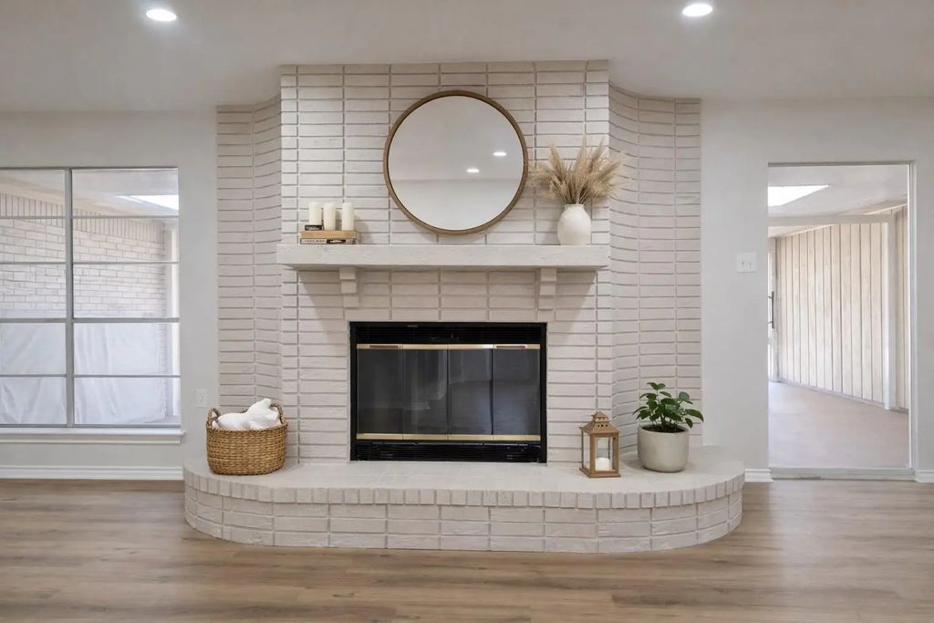 8708 W Fox Road, Orange