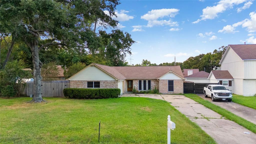 9711 Cantertrot Drive, Humble