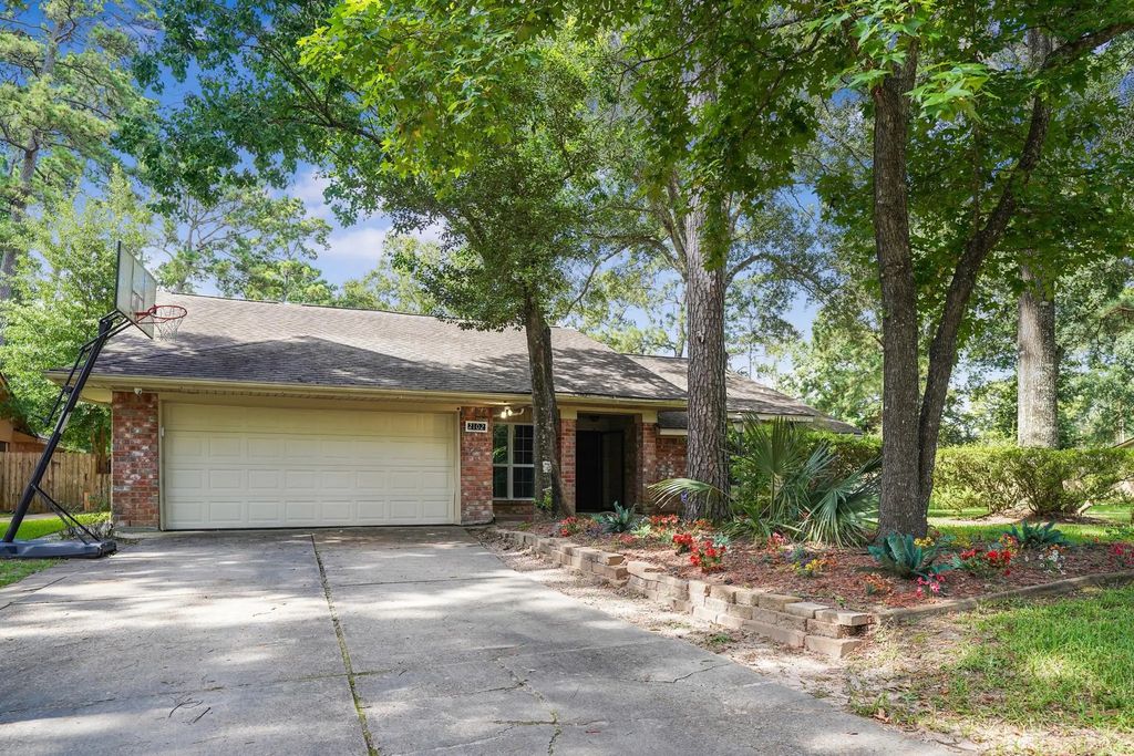2102 Oak Shores Drive, Houston