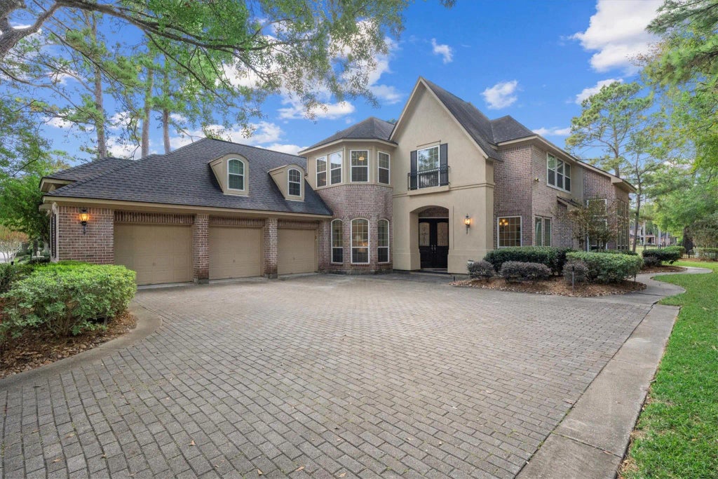 2115 Fairway Green Drive, Kingwood