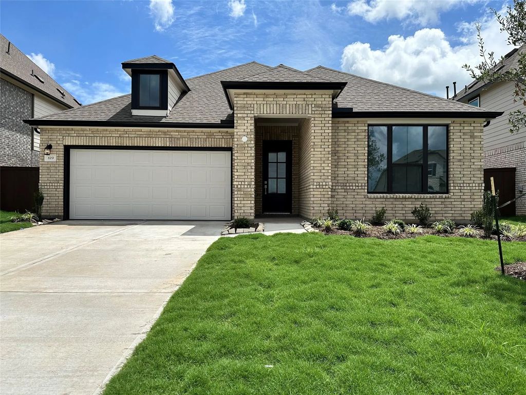 619 Beauty Berry Way, Rosenberg