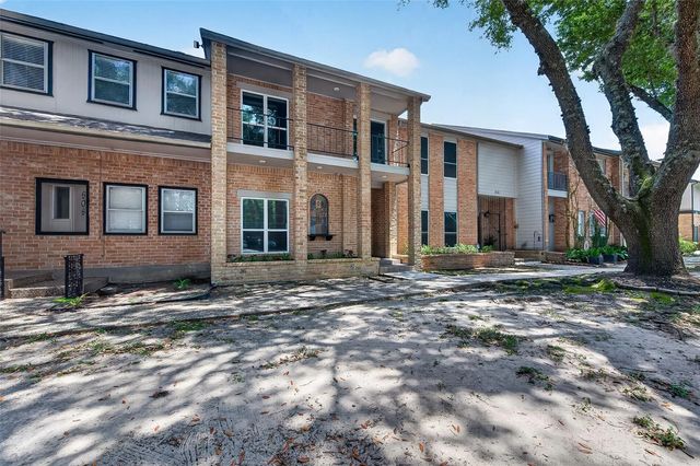 608 N Eldridge Parkway, Houston