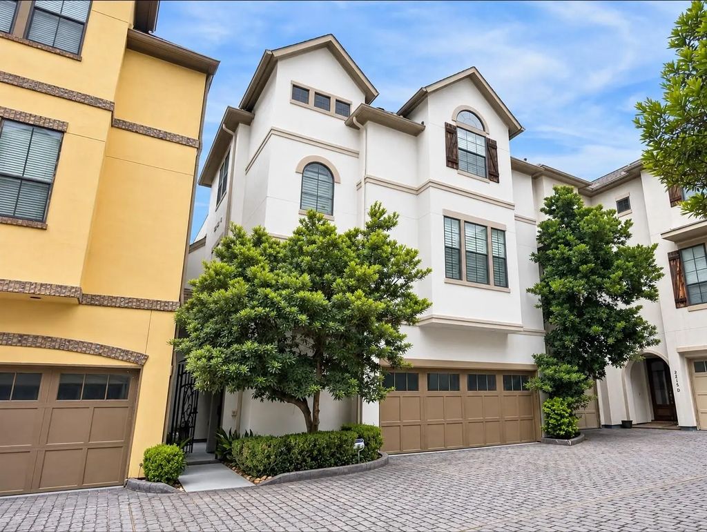 2215 Nantucket Drive C, Houston