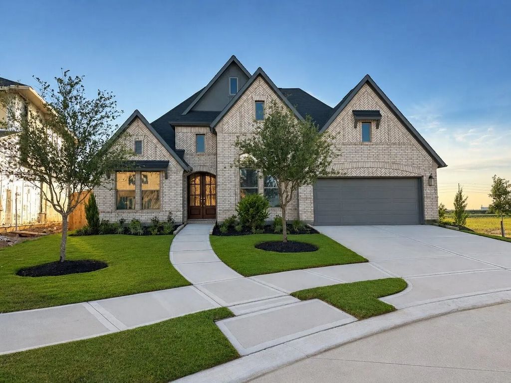 10519 Bright Cloud Drive, Richmond