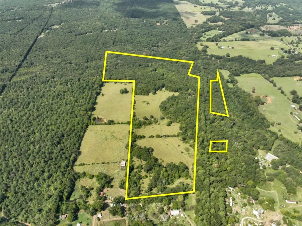1 County Road 3330, Jacksonville