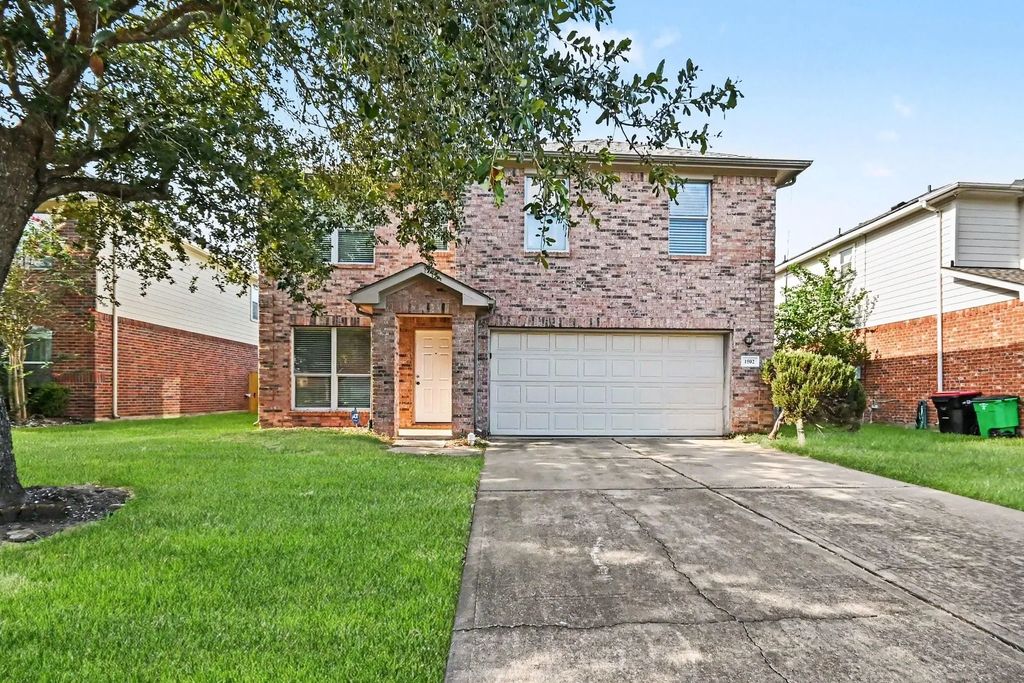 1502 Chandler Park Lane, Fresno