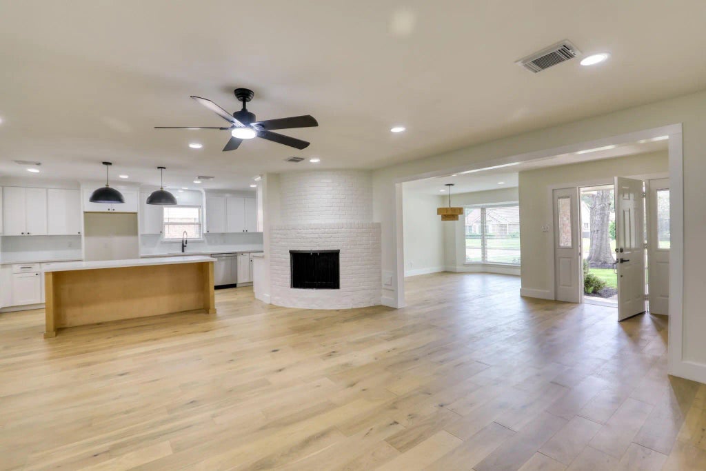 2519 Parana Drive, Houston