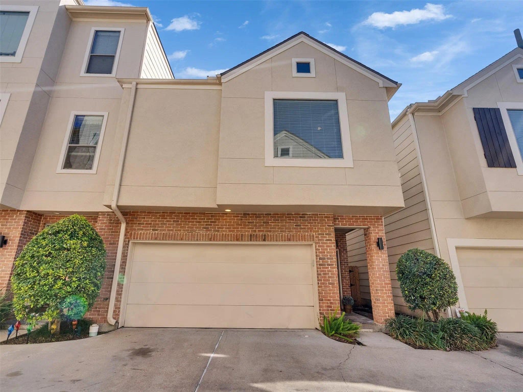 3802 Center Street, Houston