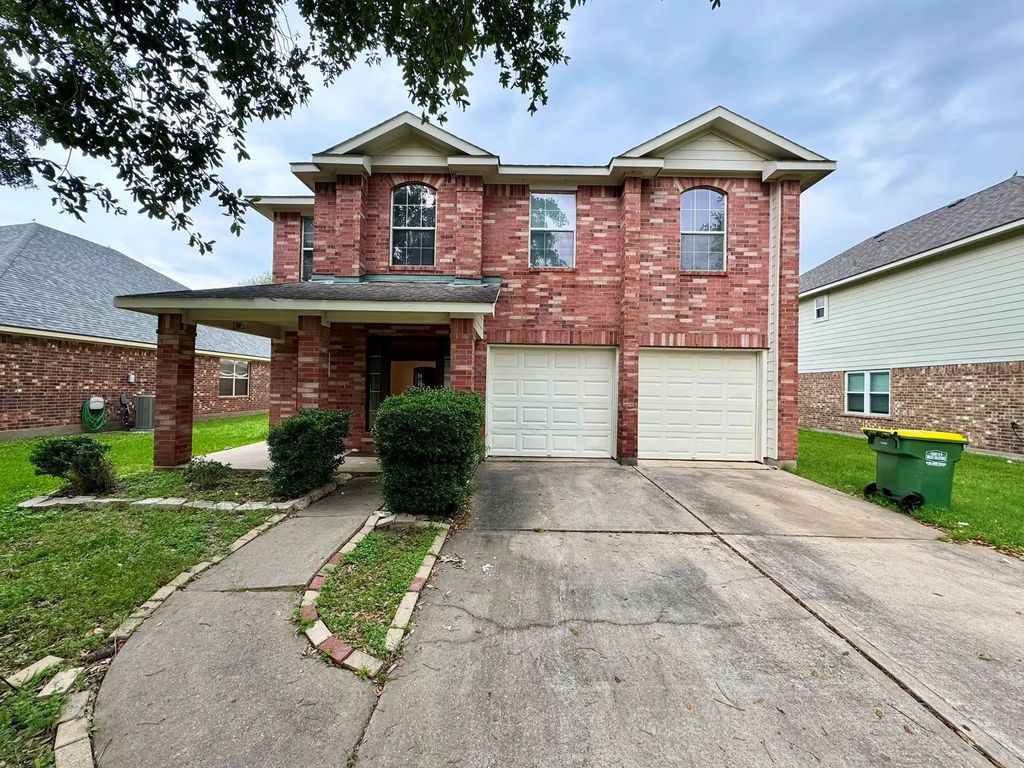 1910 Plum Falls Lane, Pearland