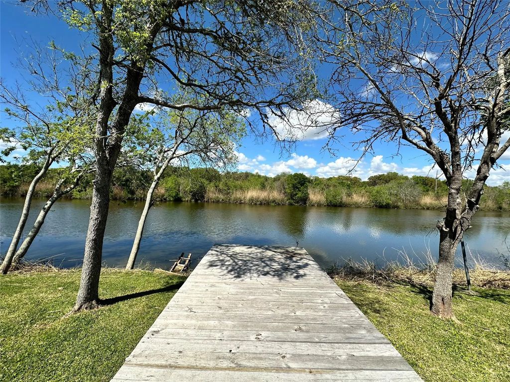 1910 Duncan Drive, Oyster Creek