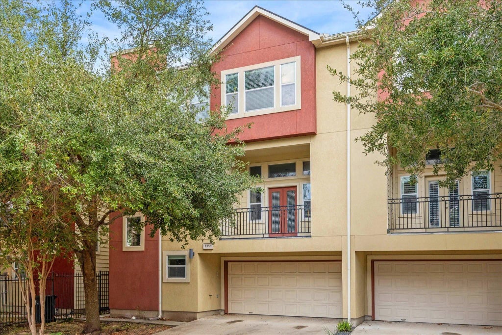 1033 W 23rd Street, Houston