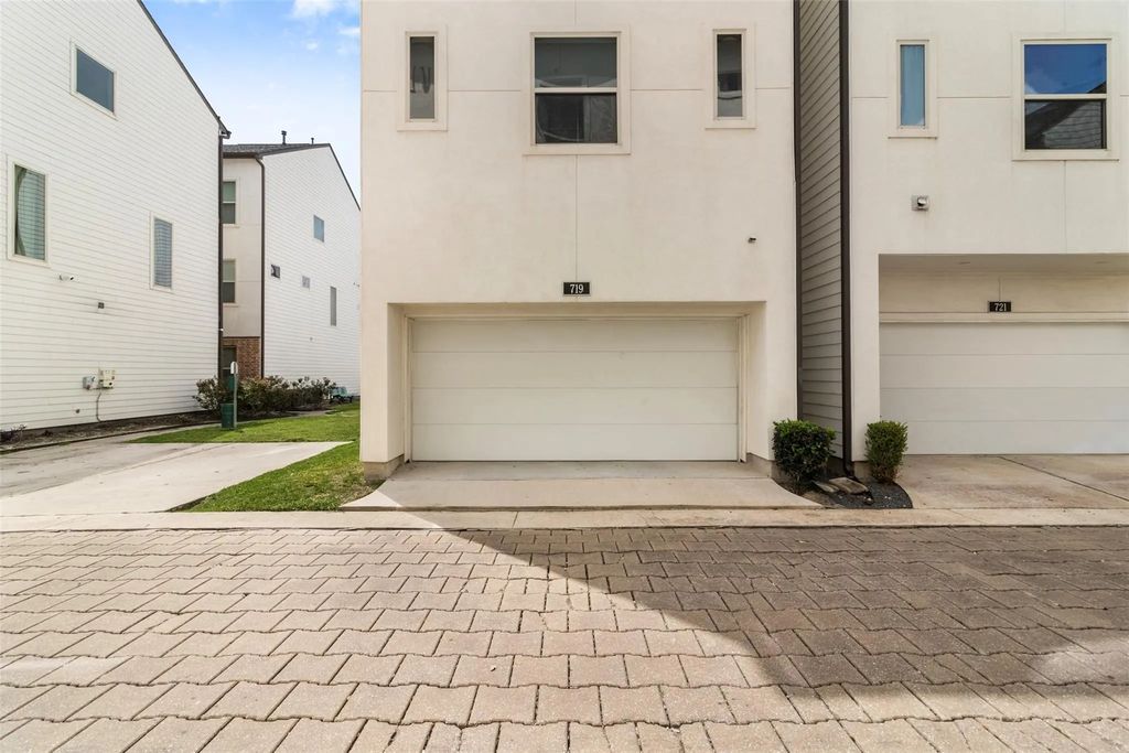 719 Schwartz Street, Houston