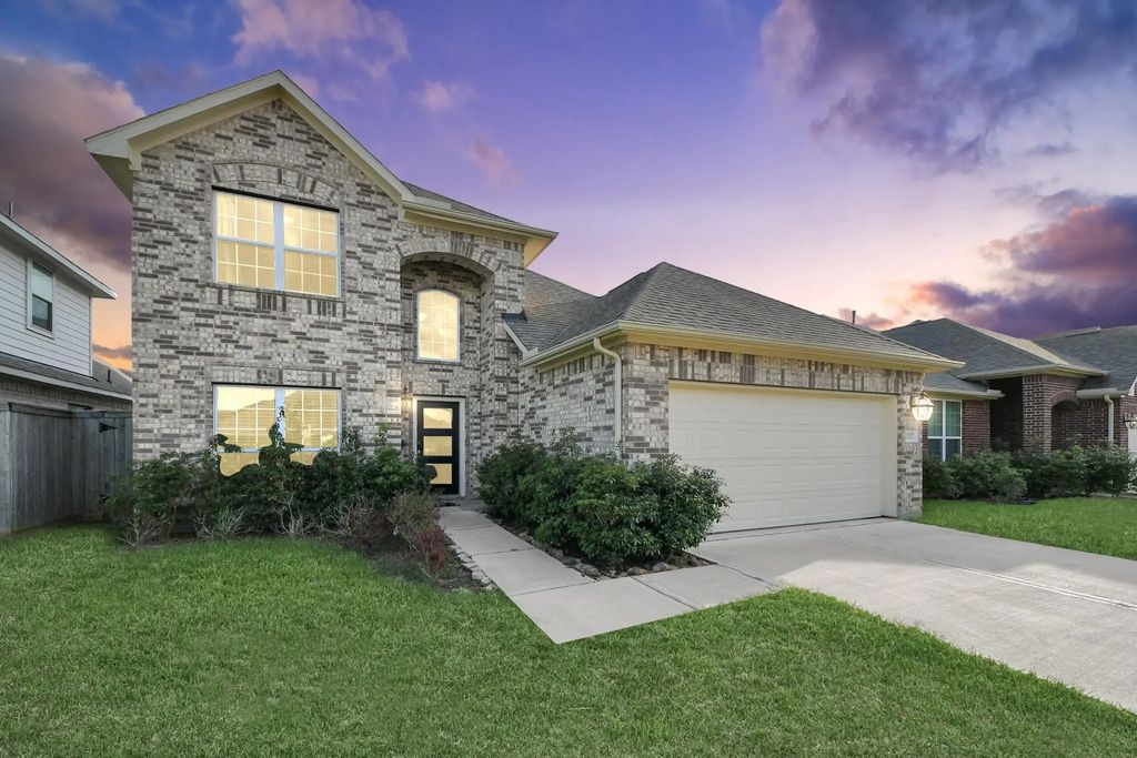 30207 Twisting Springs Drive, Fulshear