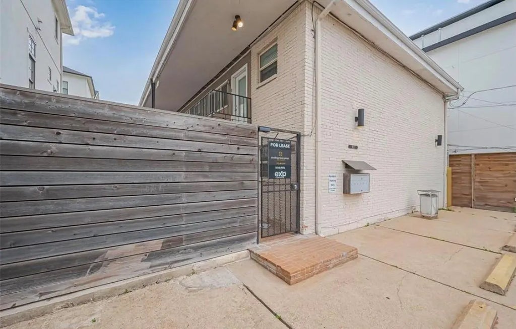 1802 Fairview Avenue 1, Houston