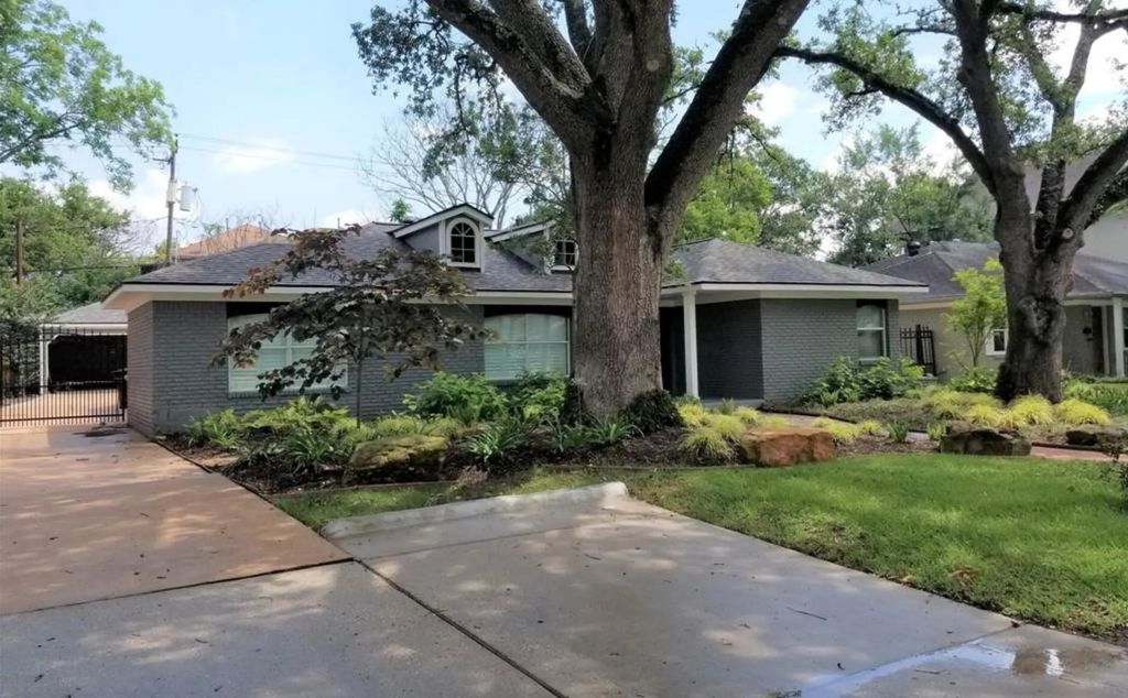 4026 Drummond Street, Houston