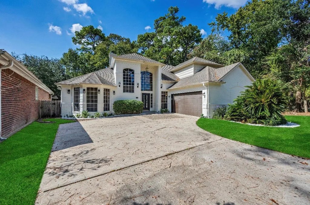 6650 Camptown Circle, Houston