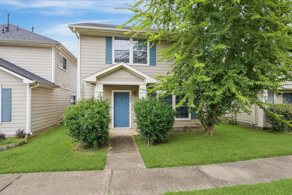 1609 Nichole Woods Drive, Houston