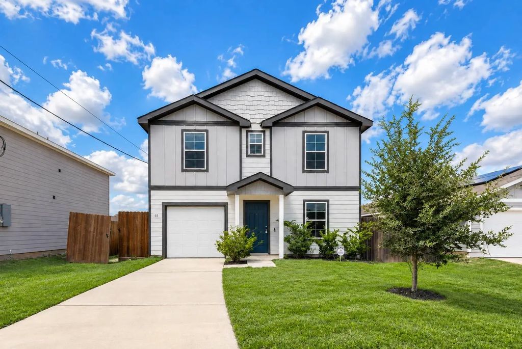68 Road 51026, Cleveland
