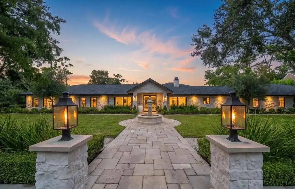 7620 Bellewood Drive, Houston