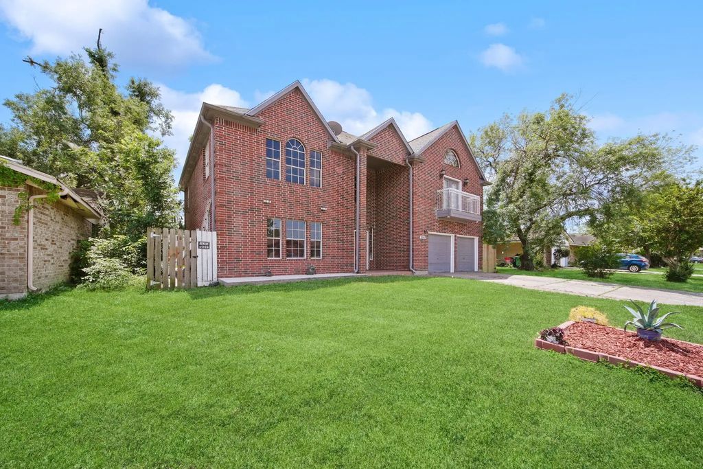11642 Borderwood Drive, Houston