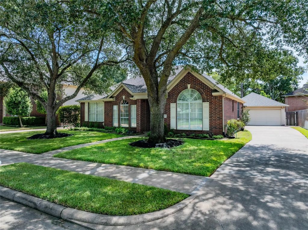 22507 Wildwood Grove Drive, Katy