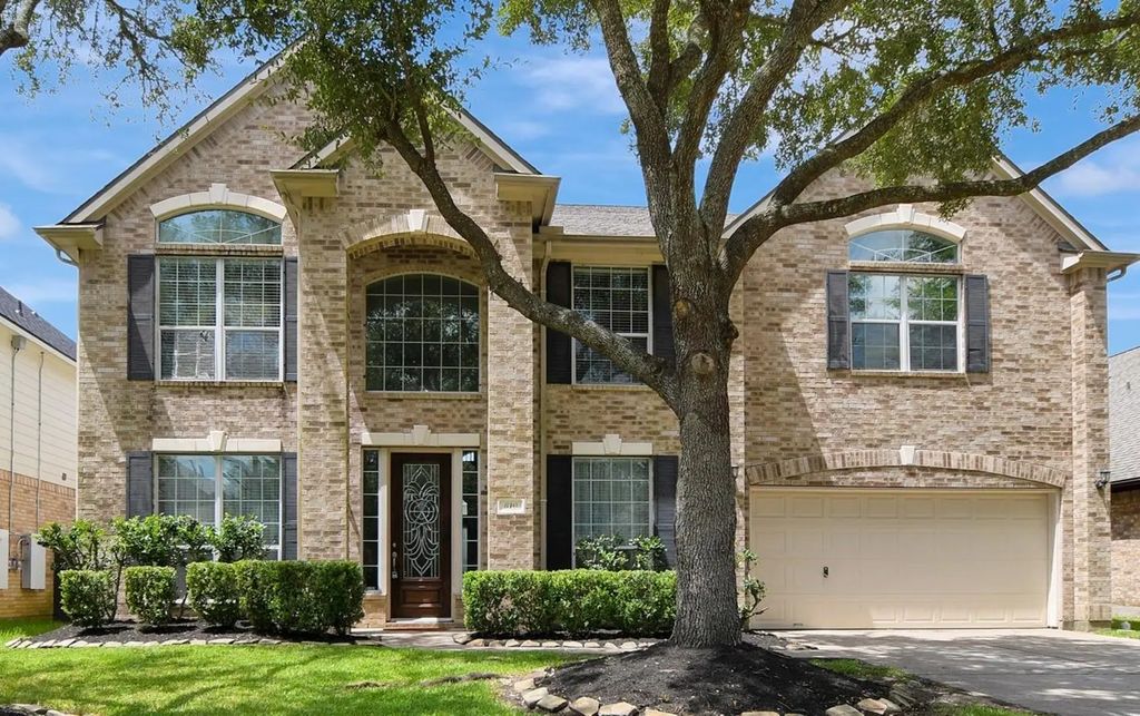 810 Almond Pointe, League City