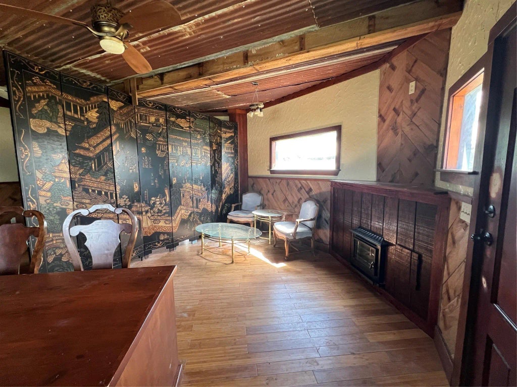 6759 Highway 105 E 1st, Navasota