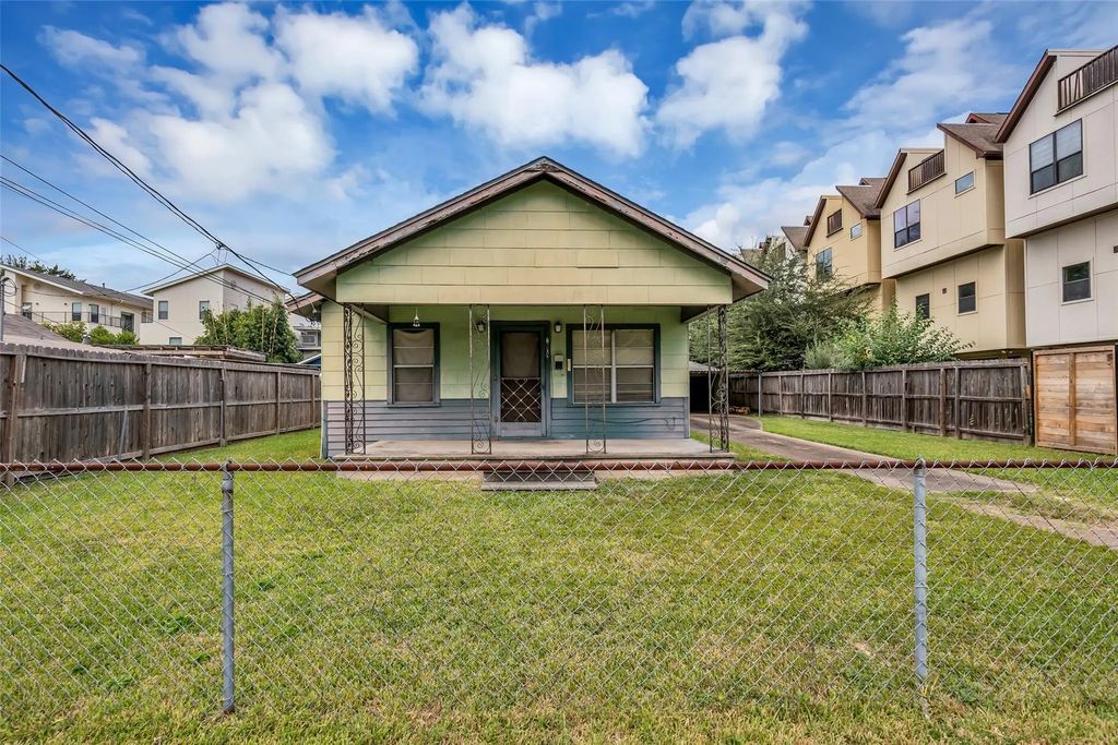 1503 W 25th Street, Houston