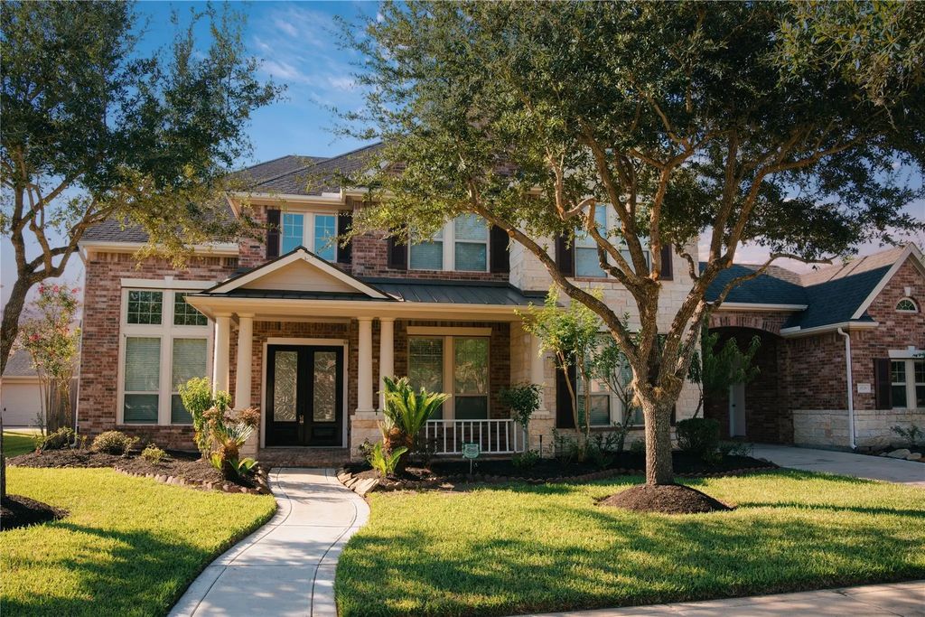 4526 Broken Rock Lane, Sugar Land