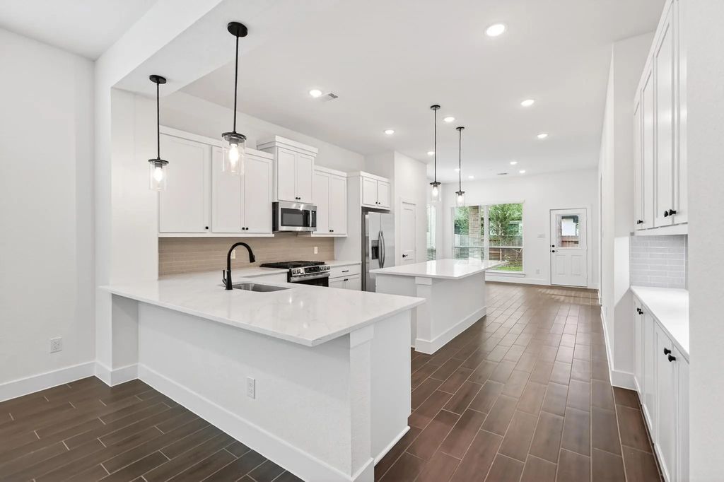 295 Mallards Rim Drive, Willis