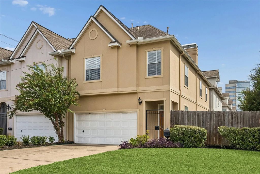 6859 Bellgreen Drive, Houston