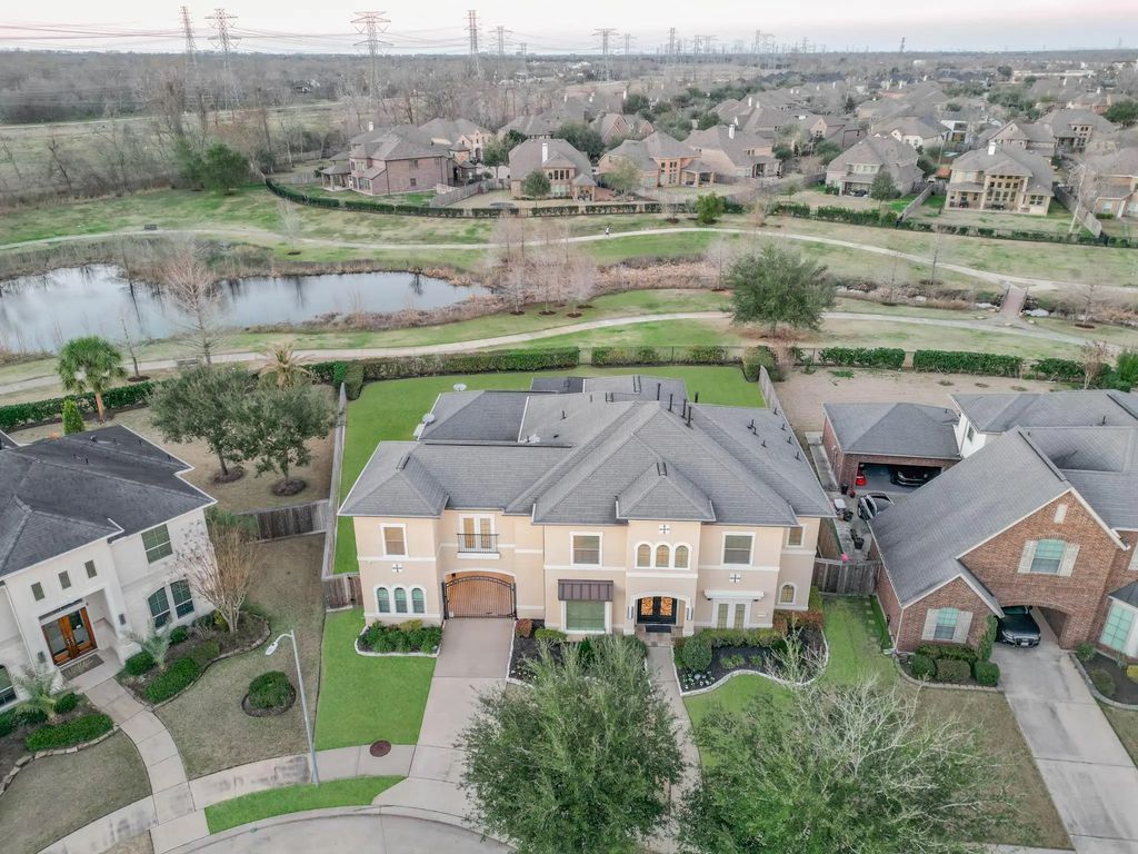 5226 Limestone Hill Lane, Sugar Land