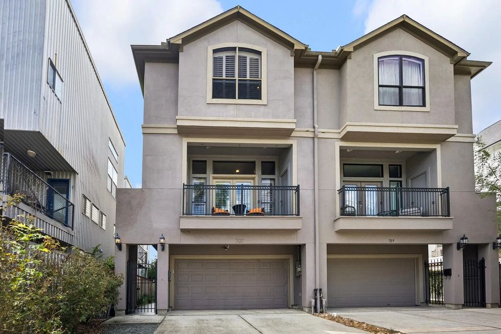 707 Lester Street, Houston