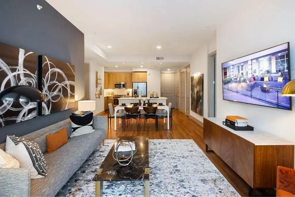 1317 Post Oak Park Drive 218, Houston