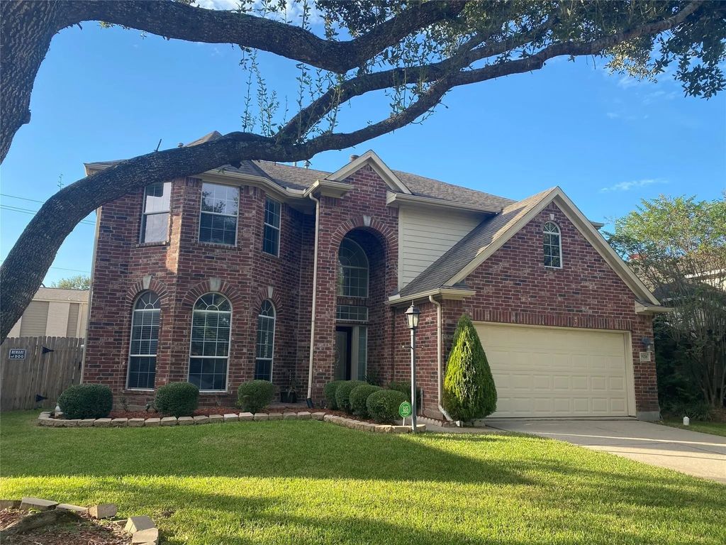 3526 Pine Valley Drive, Pearland