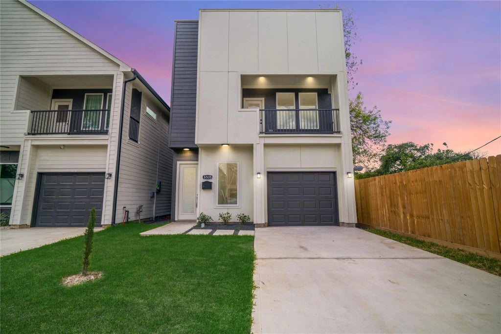 6535 Cohn Street, Houston