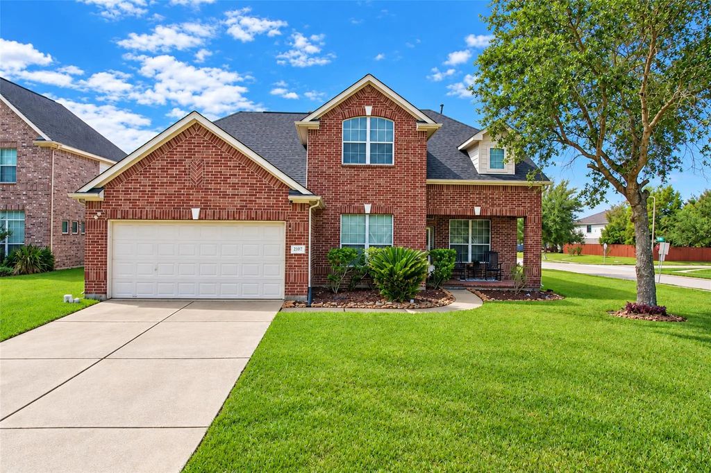 2207 Longspur Lane, League City