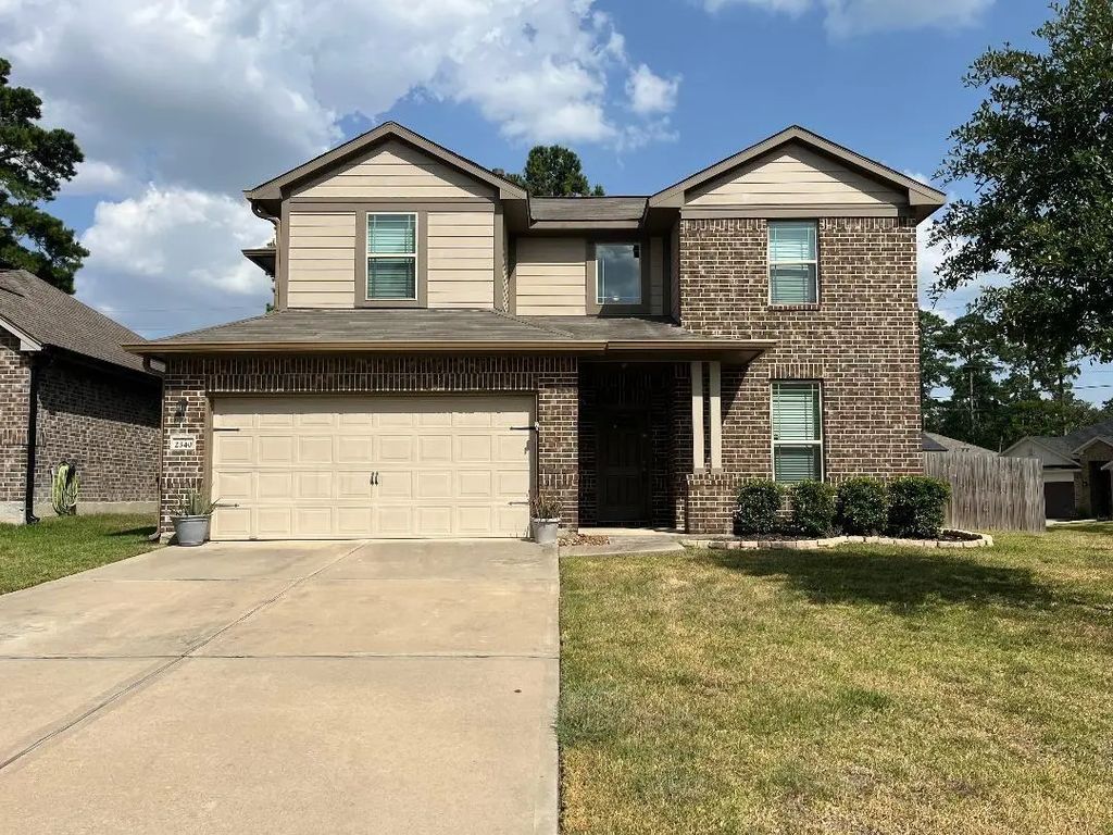 2340 La Salle Woods, Conroe