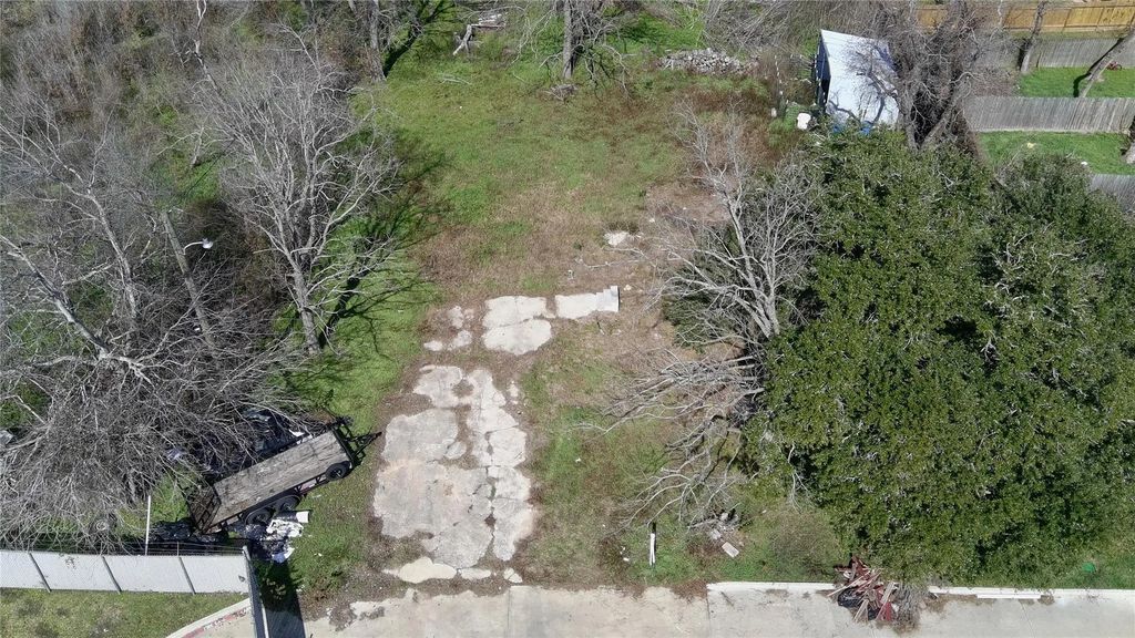 509 Solomon, Brookshire