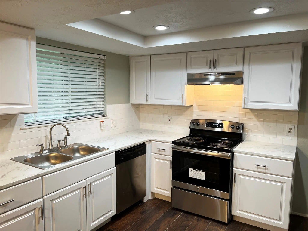 10310 Overview Drive, Sugar Land