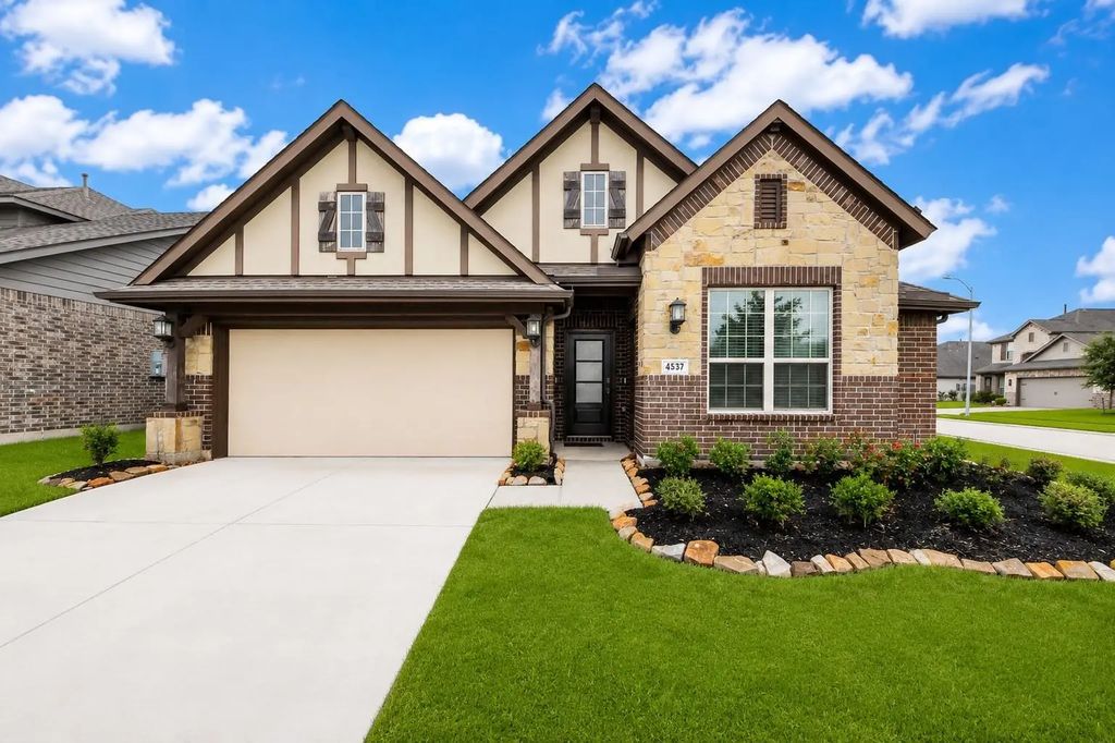 4537 Whitehaven Pine Way, Rosharon