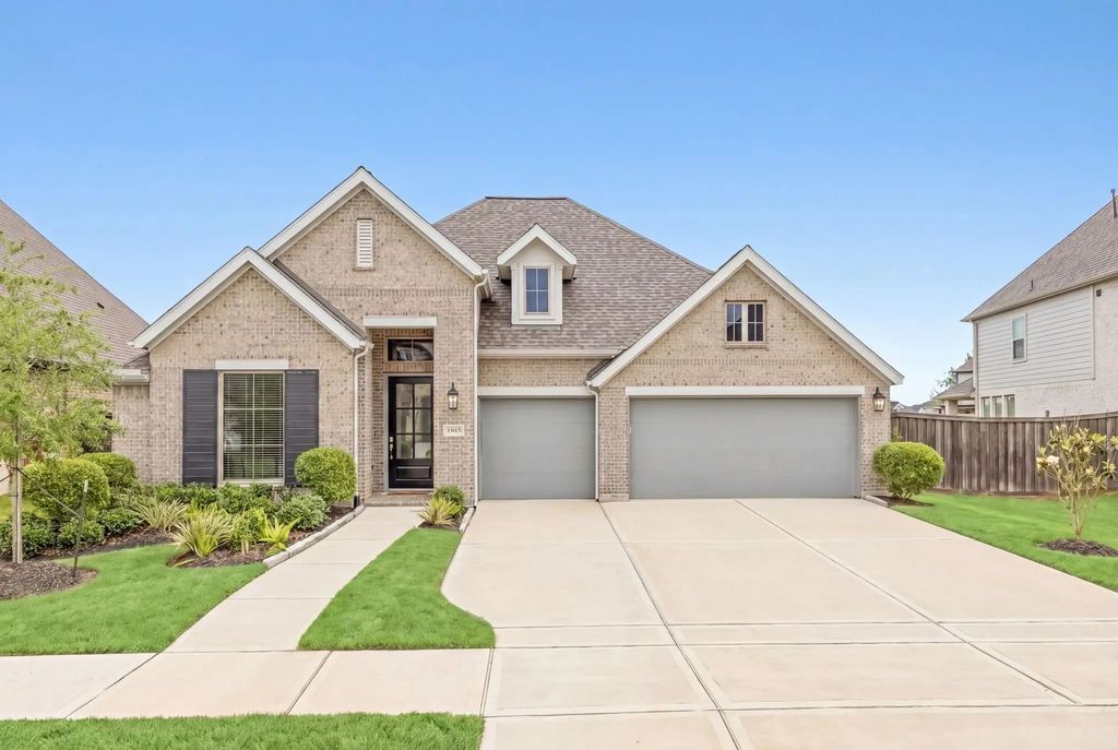 11814 Bush Tail Court, Mont Belvieu