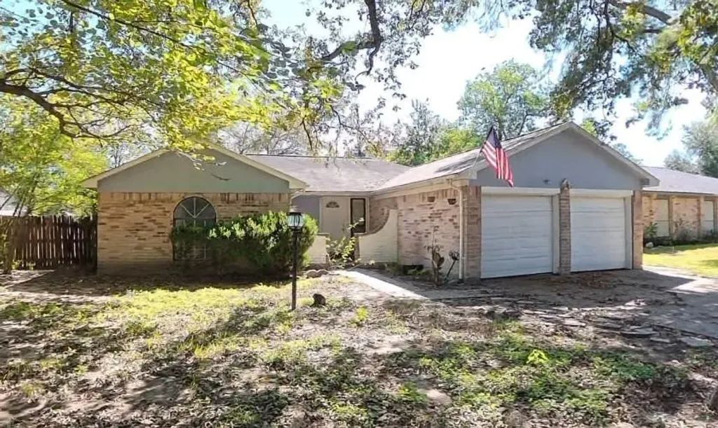 9919 Sundew Circle, Houston