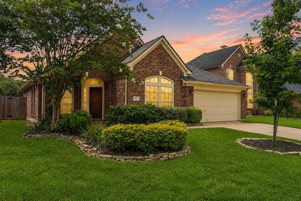 3118 Valley Court, Manvel
