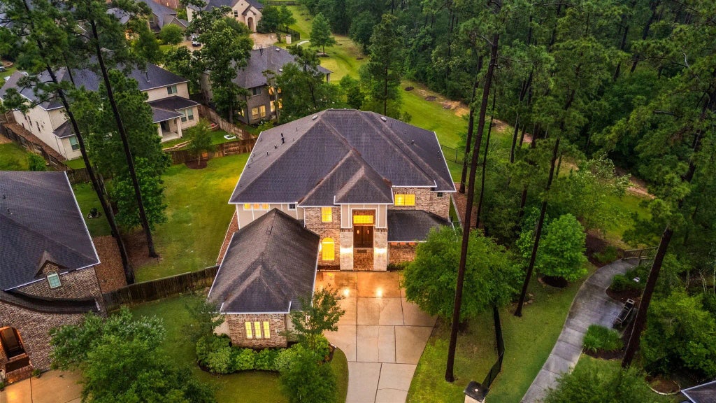 2611 Tree Swallow Bluff Path, Spring