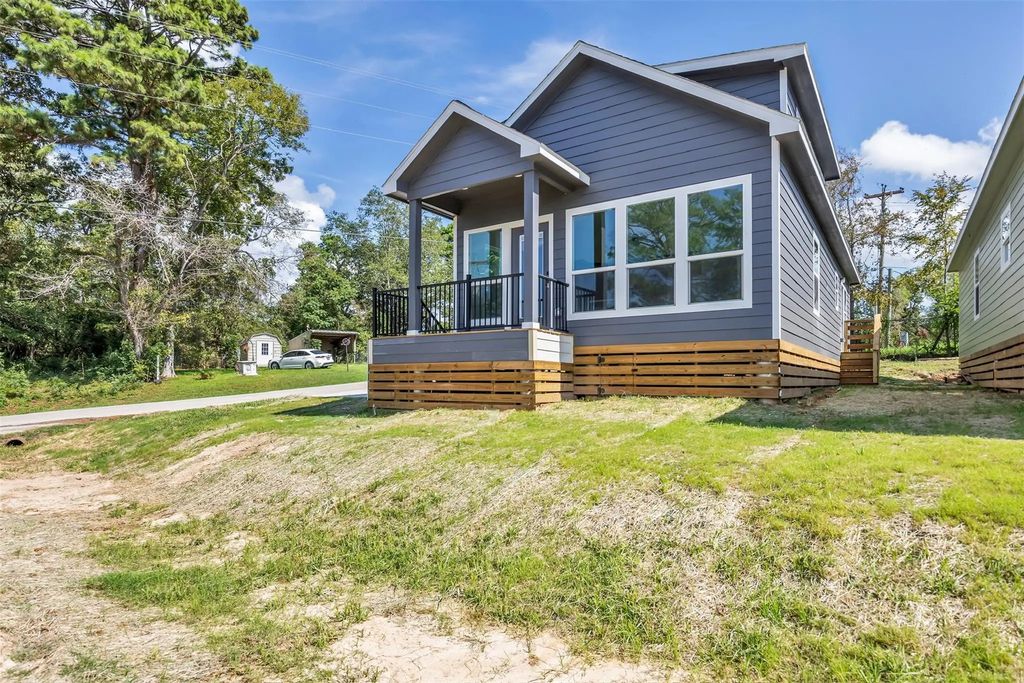 117 Rain Forest Road, Onalaska