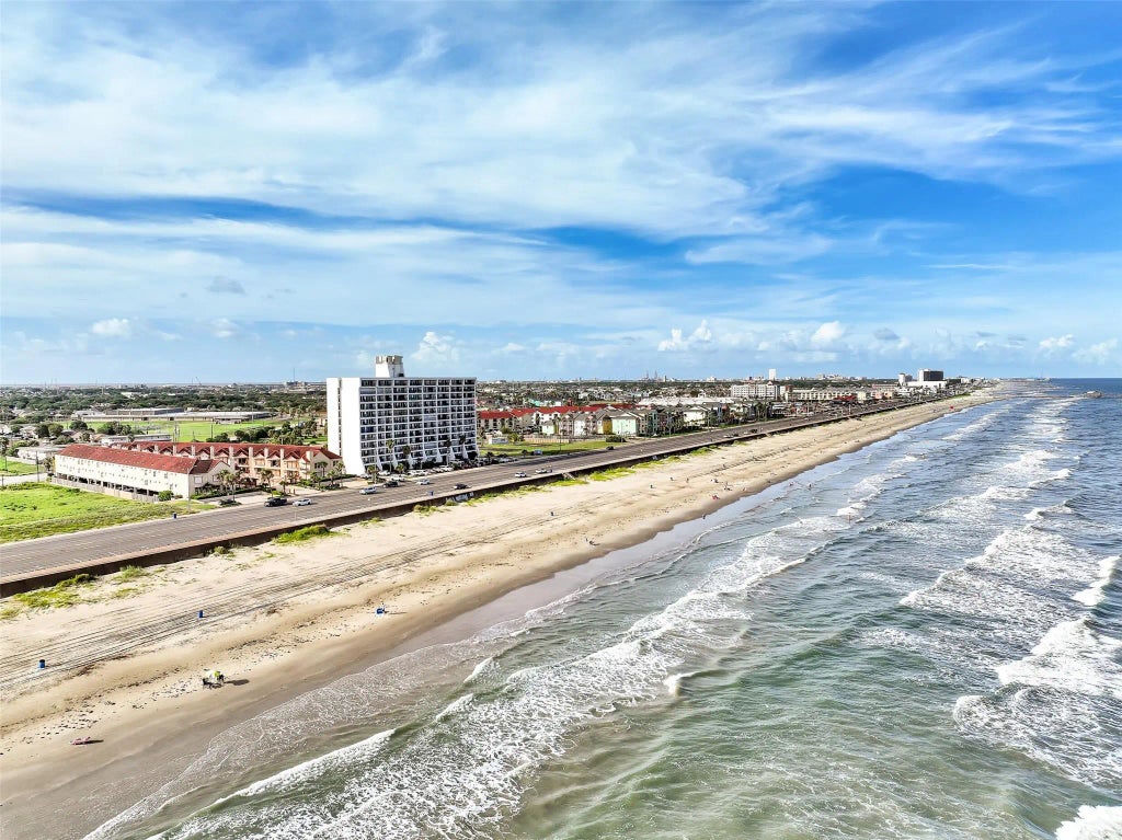7310 Seawall Boulevard 1107, Galveston