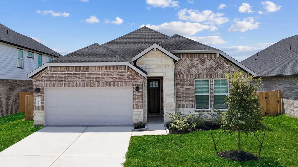 3807 High Plains Drive, League City