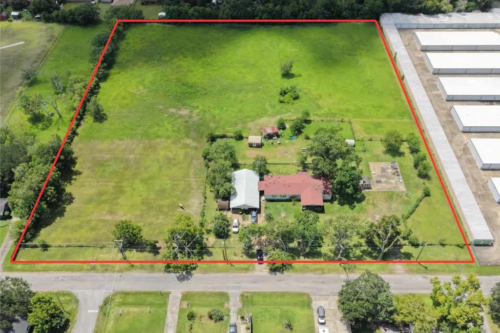 1500 S Durant Street, Alvin