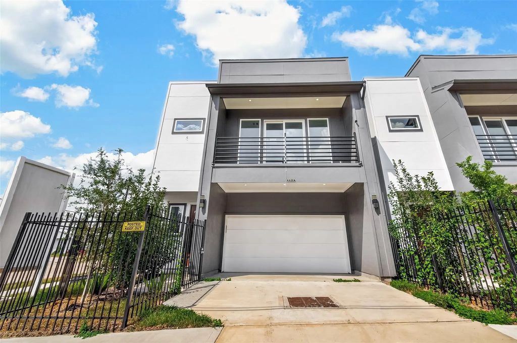 6844 Del Rio Street, Houston